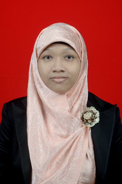 Nur Rahmi Hidayati